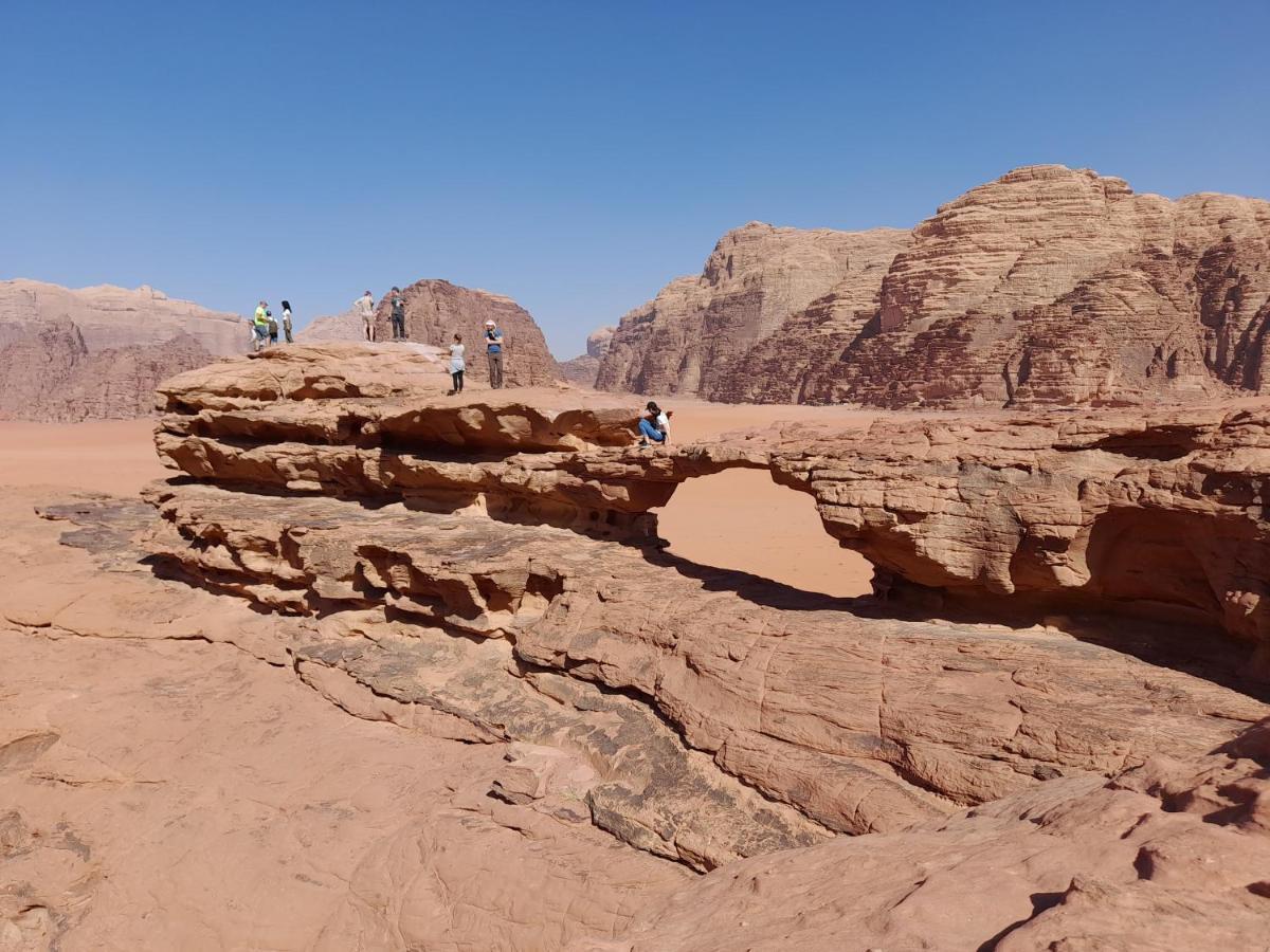 Wadi Rum Camels Camp Extérieur photo