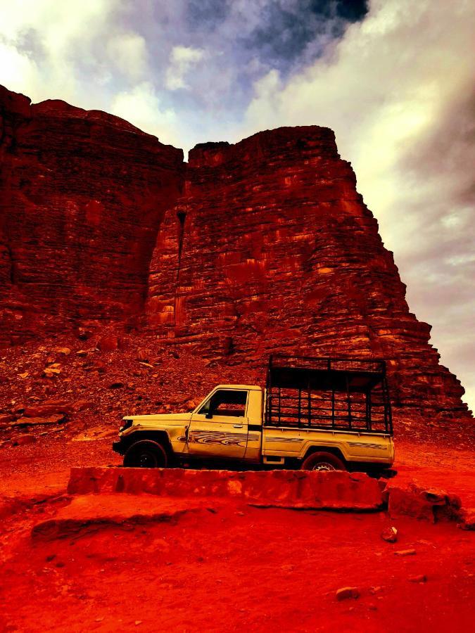 Wadi Rum Camels Camp Extérieur photo